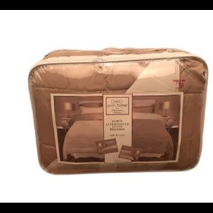 🆕 New Down Alternative Reversible Blanket - King